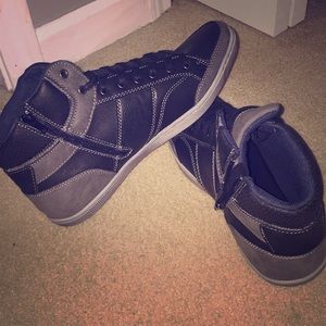 Men’s 11 Dayfive stylish memory foam shoes